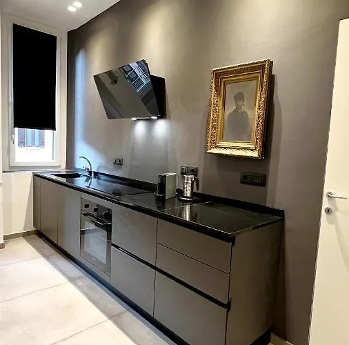 Milan City Life Mico Modern Apartment 아파트 *